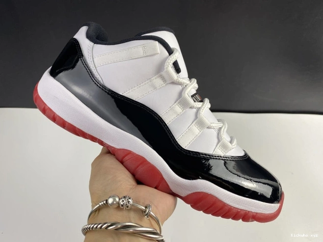 Air Retro 11 AV2187-160 Bred Jordan Low Concord 0816
